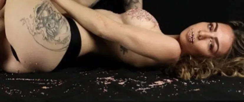OnlyFans cuenta rosiecheekssxo header 2