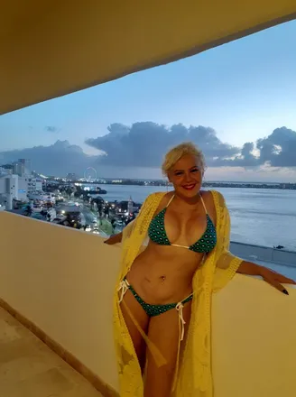 OnlyFans account  santadolores header 2