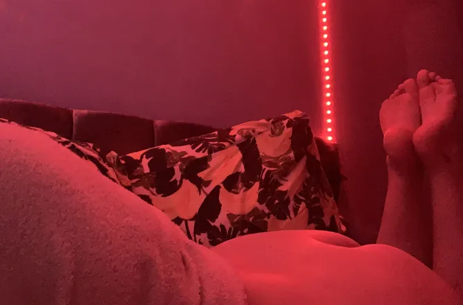 OnlyFans account  goddesslottie9 header 2