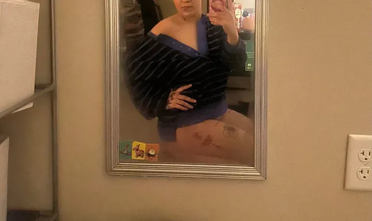 OnlyFans cuenta rainytuesday avatar 1