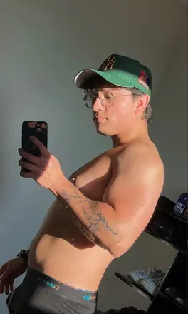 OnlyFans cuenta who_simon avatar 1