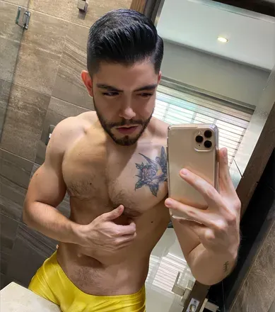 OnlyFans cuenta mr.skinfit avatar 1