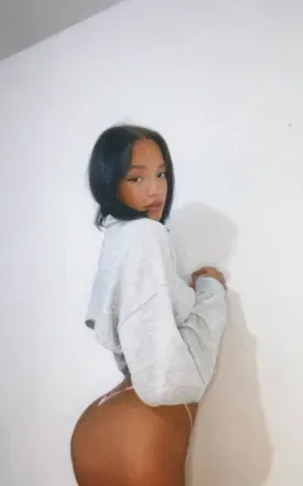 OnlyFans cuenta lauri_gomez header 2