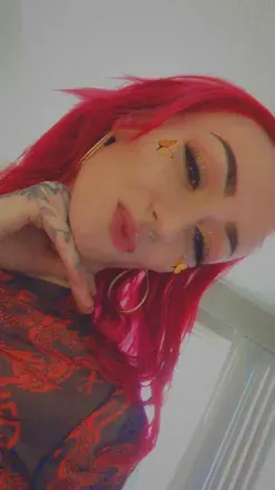OnlyFans account  theshylaray avatar 1