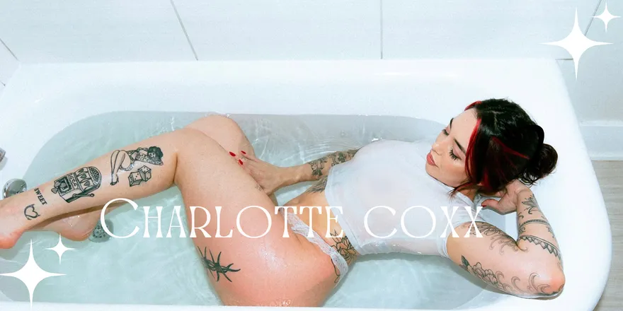 OnlyFans cuenta chxrlotte1111 header 2