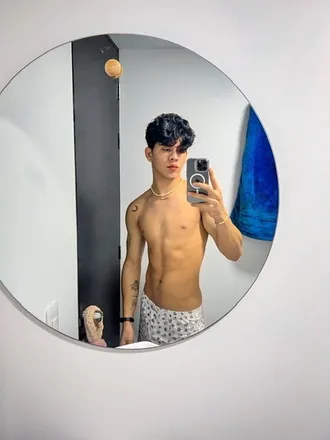 OnlyFans cuenta lisandroanezz previous_headers_1 4