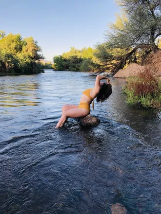 OnlyFans cuenta alora.kisses header 2