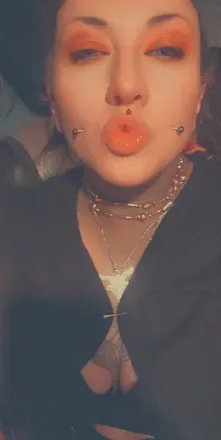 OnlyFans cuenta purplevelvetsmoke avatar 1