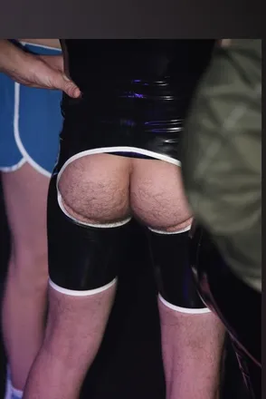 OnlyFans account  rubberzsam header 2