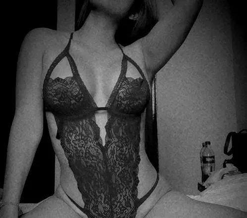 OnlyFans cuenta chicalatinahot avatar 1