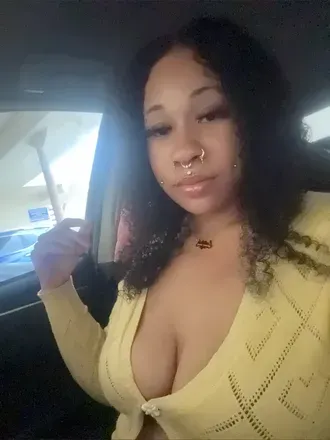 OnlyFans account  peachpuff avatar 1