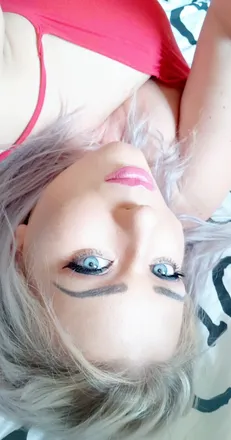 OnlyFans cuenta sophiebbi header 2
