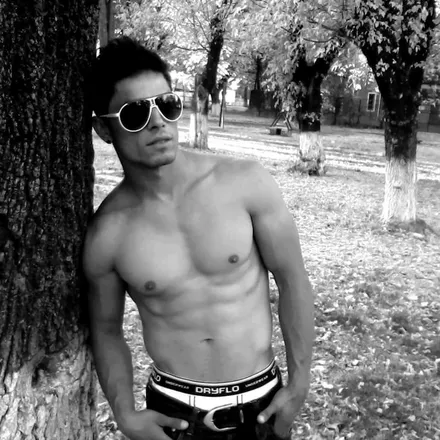 OnlyFans cuenta romann007 header 2