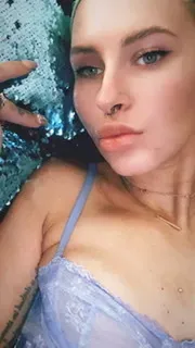 OnlyFans cuenta livvybeeas avatar 1