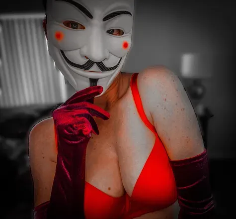 OnlyFans cuenta ladyfawkes avatar 1