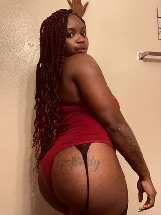 OnlyFans cuenta juicyybutterfly header 2