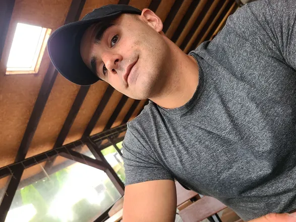 OnlyFans cuenta ra1nb0wcharlie avatar 1