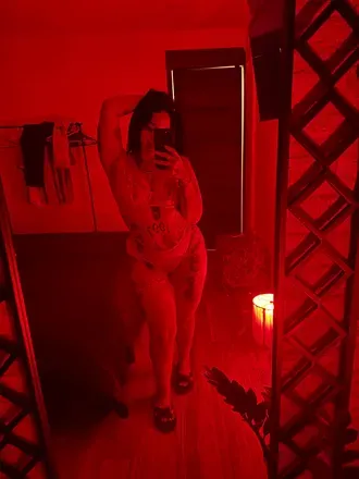 OnlyFans account  rominaoficial avatar 1