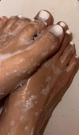 OnlyFans cuenta lovelyfeet333 header 2