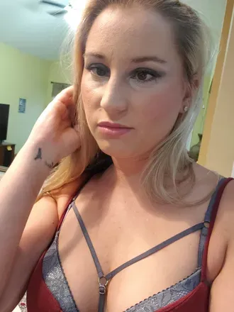 OnlyFans cuenta mistresskyrie avatar 1
