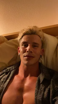 OnlyFans cuenta u176879915 header 2