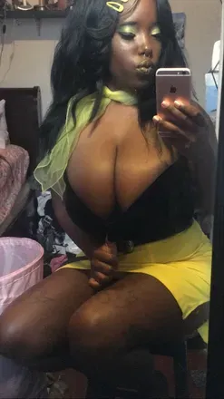 OnlyFans cuenta hentaibambi66 header 2