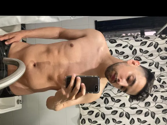 OnlyFans cuenta luchexx header 2