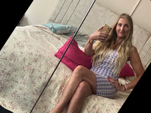 OnlyFans cuenta misschatterleyf header 2