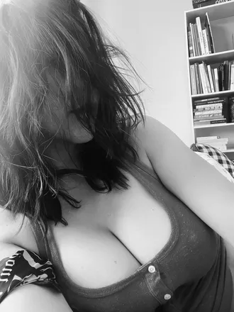 OnlyFans cuenta ultragirl.whip header 2