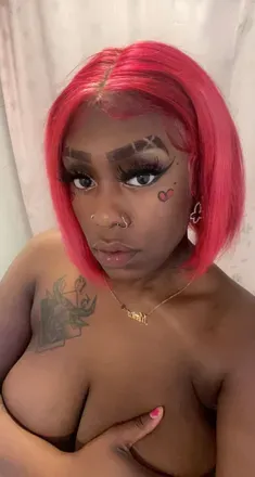 OnlyFans cuenta reneetiff header 2