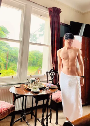 OnlyFans account  pierrebizarre header 2