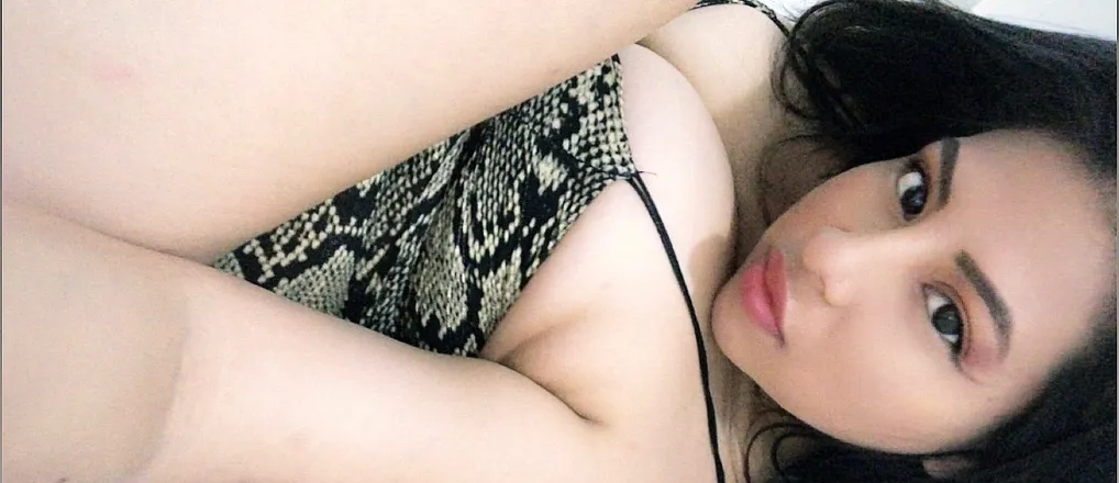OnlyFans cuenta yenyicorali header 2
