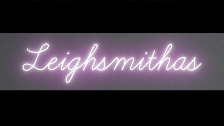 OnlyFans cuenta leighsmithas header 2