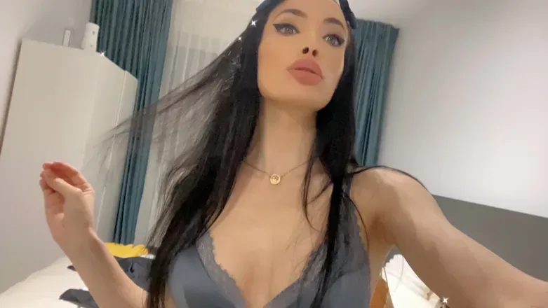 OnlyFans account  rileyymodel header 2