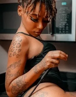 OnlyFans cuenta beautiiifuljaszieey header 2