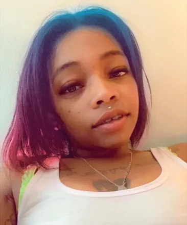 OnlyFans cuenta u146324082 header 2