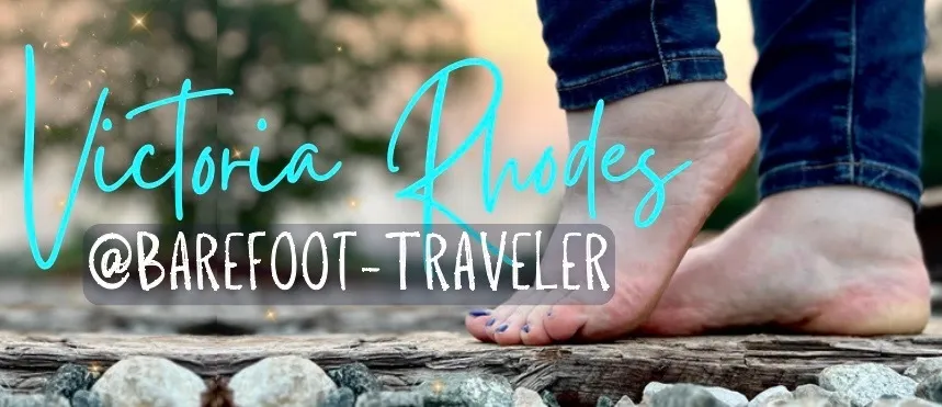 OnlyFans cuenta barefoot-traveler header 2