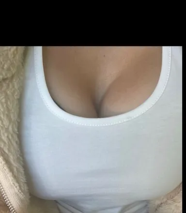 OnlyFans cuenta averyraexx header 2