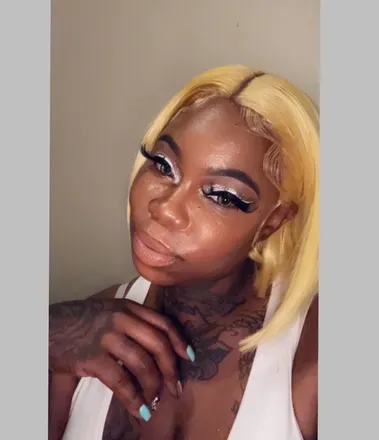 OnlyFans cuenta she_so_low_key avatar 1