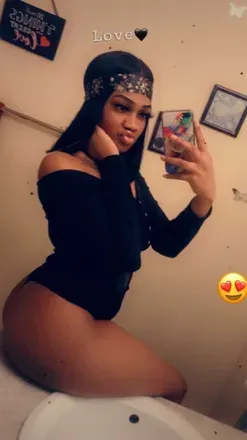 OnlyFans cuenta lovelymya2 avatar 1