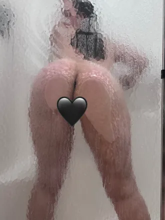 OnlyFans cuenta lucid.luci420 header 2