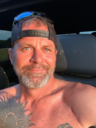 OnlyFans cuenta tnguy2018 header 2