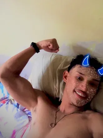 OnlyFans cuenta curious_couple.24 avatar 1