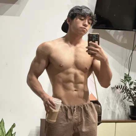 OnlyFans cuenta oliverkief avatar 1