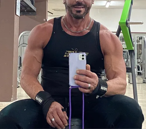 OnlyFans cuenta bottomboy80 header 2
