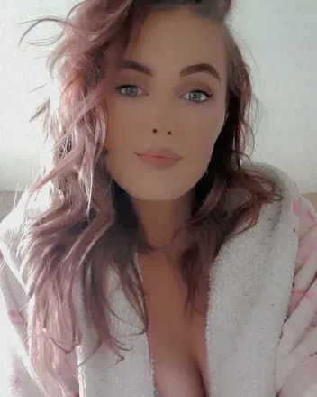 OnlyFans cuenta yourbitch44 avatar 1
