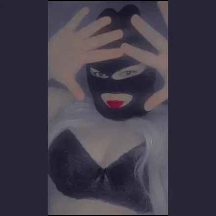 OnlyFans cuenta curvybluu avatar 1
