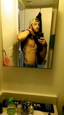 OnlyFans cuenta wildtexan89 header 2