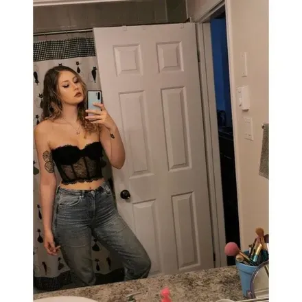 OnlyFans cuenta kenzie1xoxo avatar 1