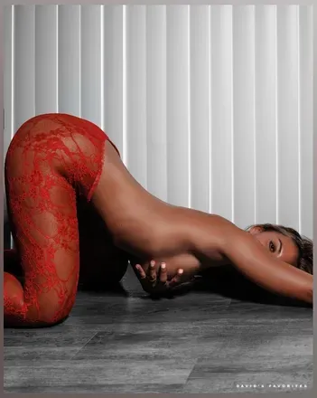 OnlyFans cuenta itsbrebitch header 2